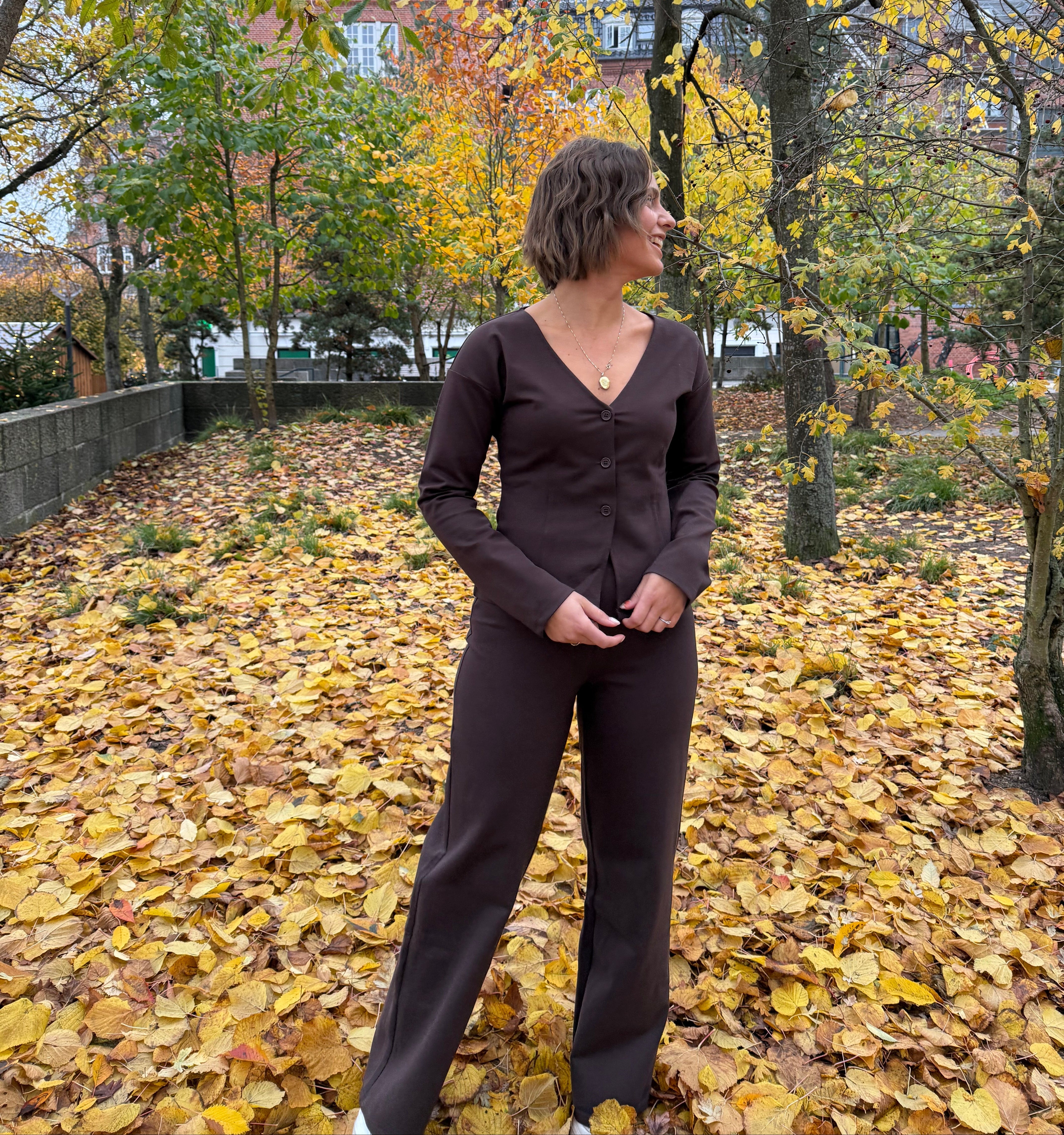 PCGUNHILD Trousers - Delicioso